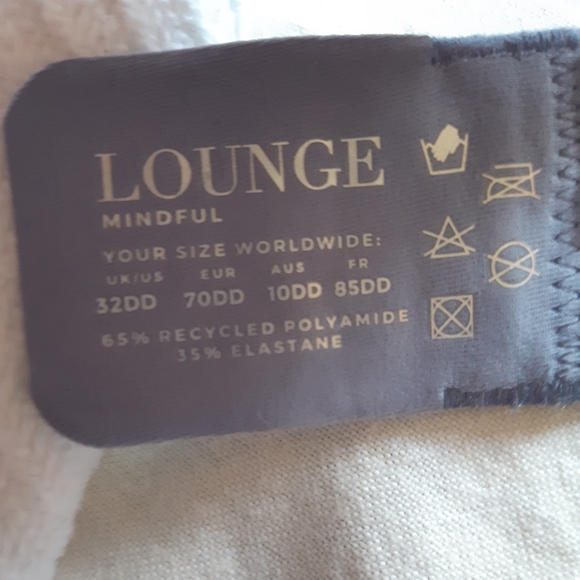 Lounge Mindful Bra - Picture 2 of 2